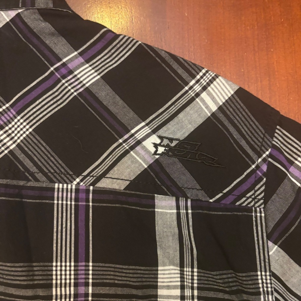 No Fear 90s Men's Medium Plaid Short Sleeve Button Up Shirt - Black Purple White - Picture 14 of 16